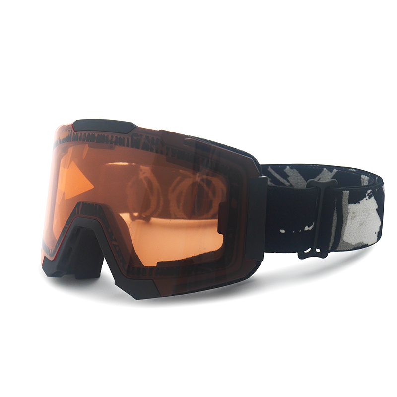 Magnetische Schnee-Skibrille mit zwei Gläsern